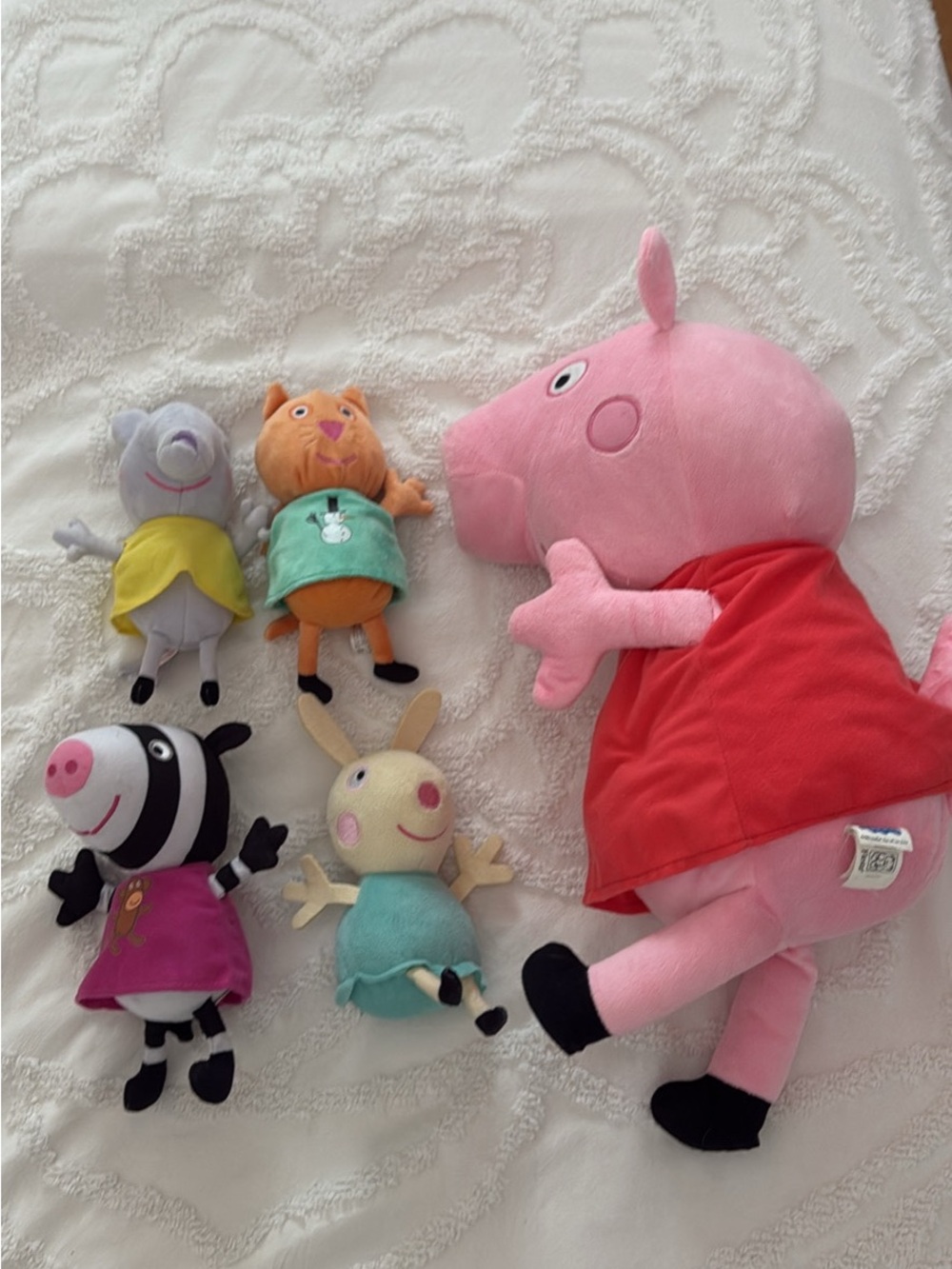 Peppa Pig Pink & Red Plush Character Toy with Assorted Friends